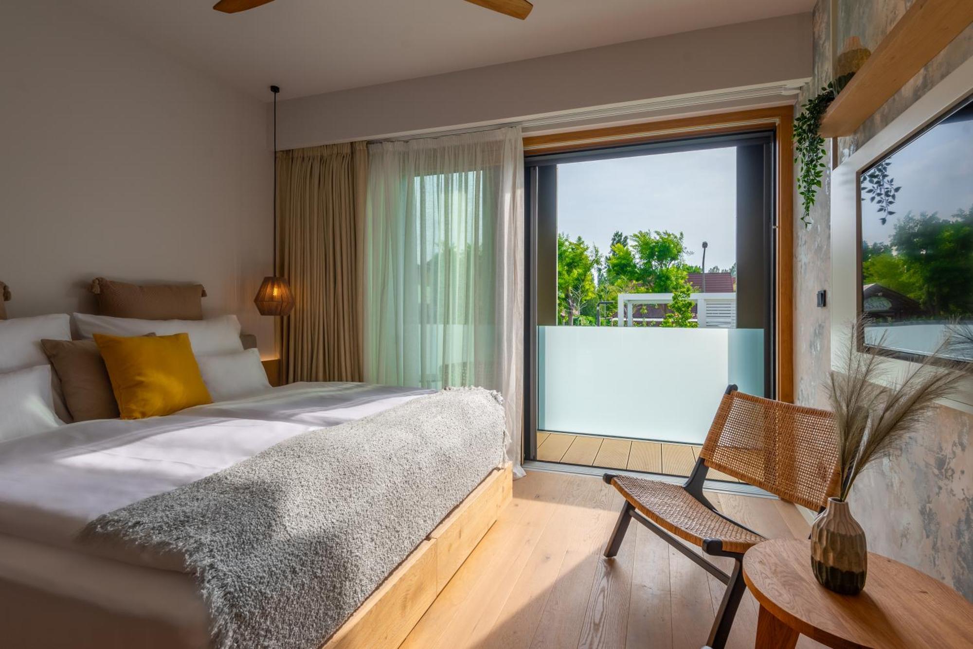 Reed Luxury Hotel By Balaton Siófok Exterior foto