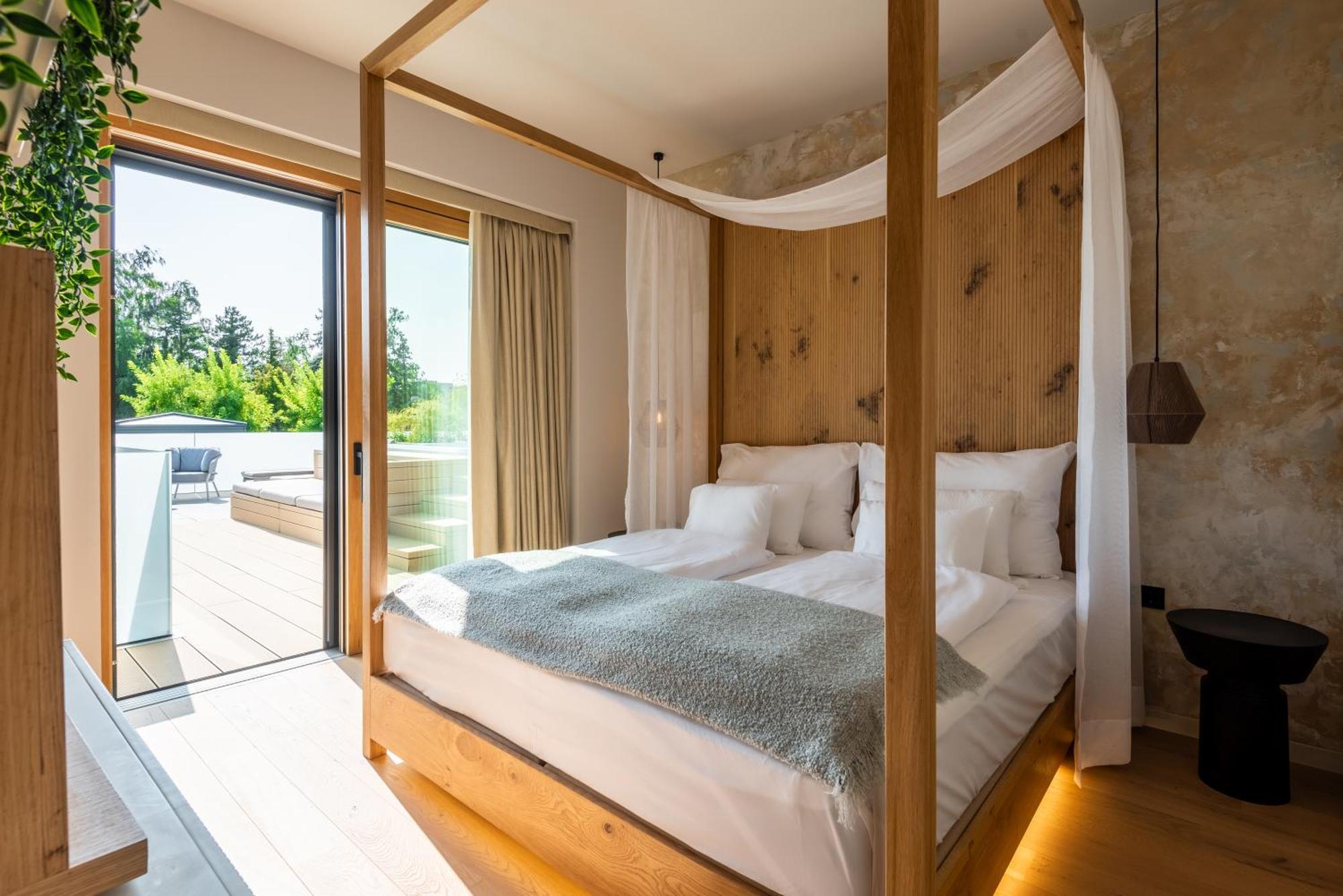 Reed Luxury Hotel By Balaton Siófok Exterior foto