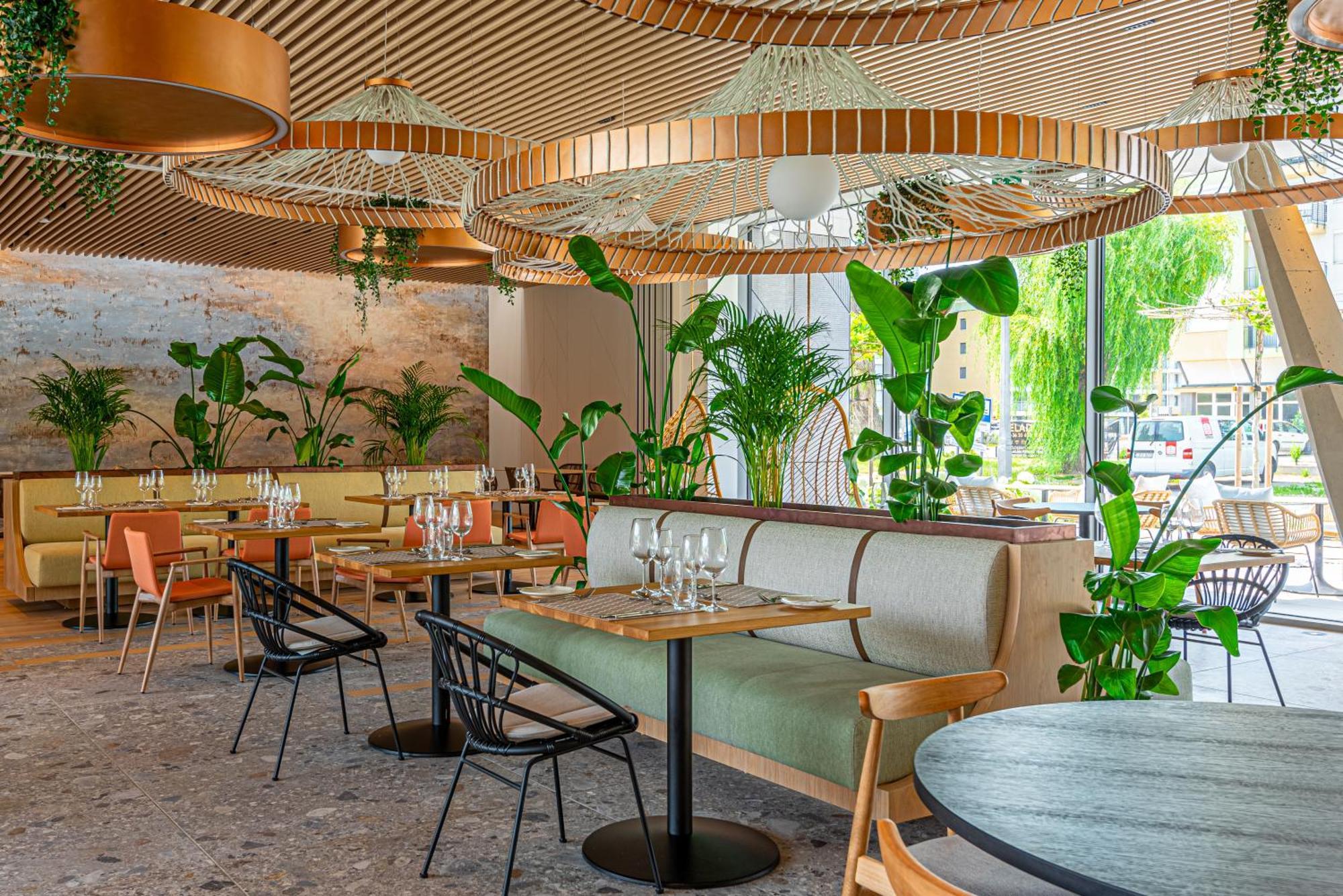 Reed Luxury Hotel By Balaton Siófok Exterior foto